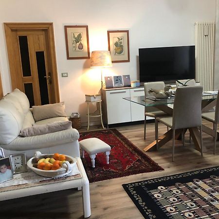 B & B Da Giusy Corte Franca Buitenkant foto