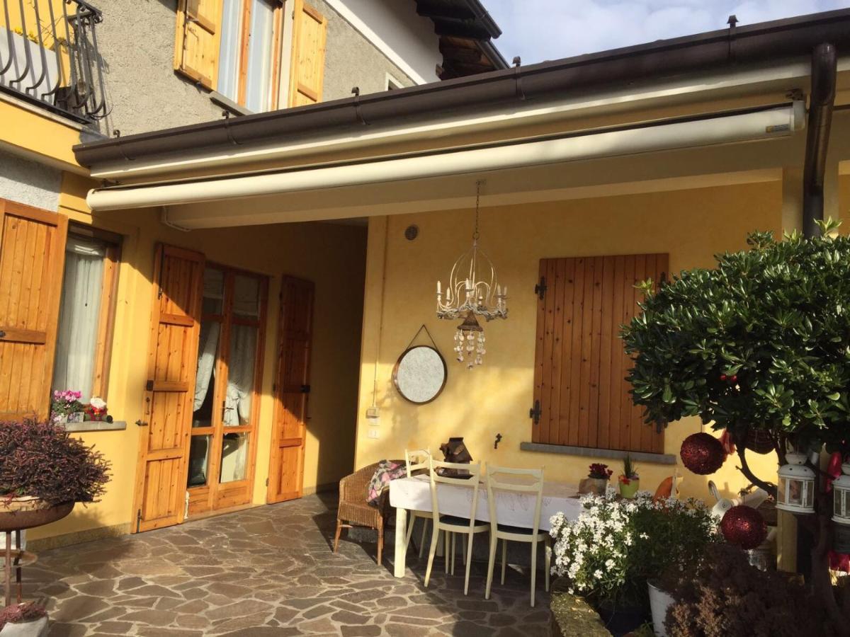 B & B Da Giusy Corte Franca Buitenkant foto