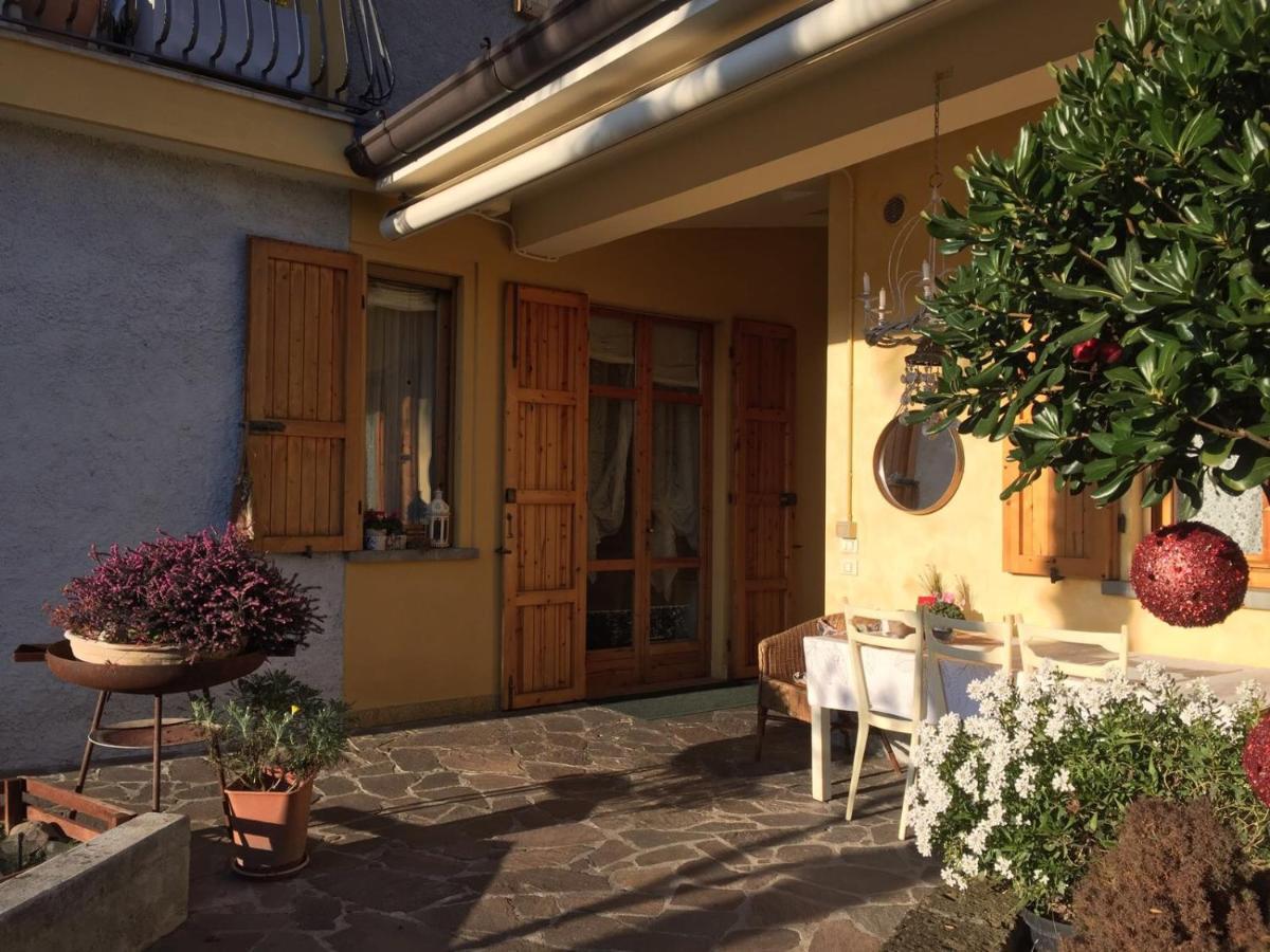 B & B Da Giusy Corte Franca Buitenkant foto