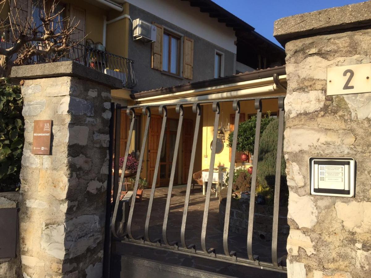 B & B Da Giusy Corte Franca Buitenkant foto